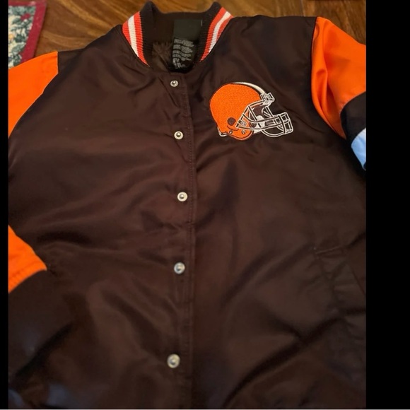 BOYS  Brown and Orange  CLEVELAND BROWNS  Jacket Embroidered letters and helmet - Picture 10 of 11